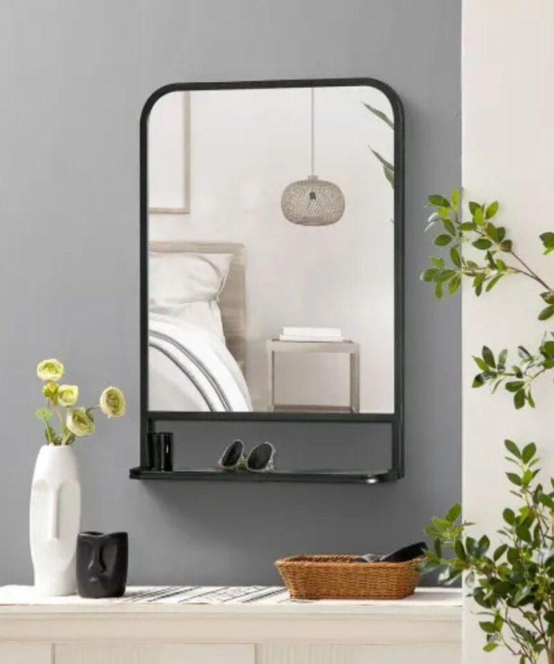 Minimal Rounded Wall Mirror in Black