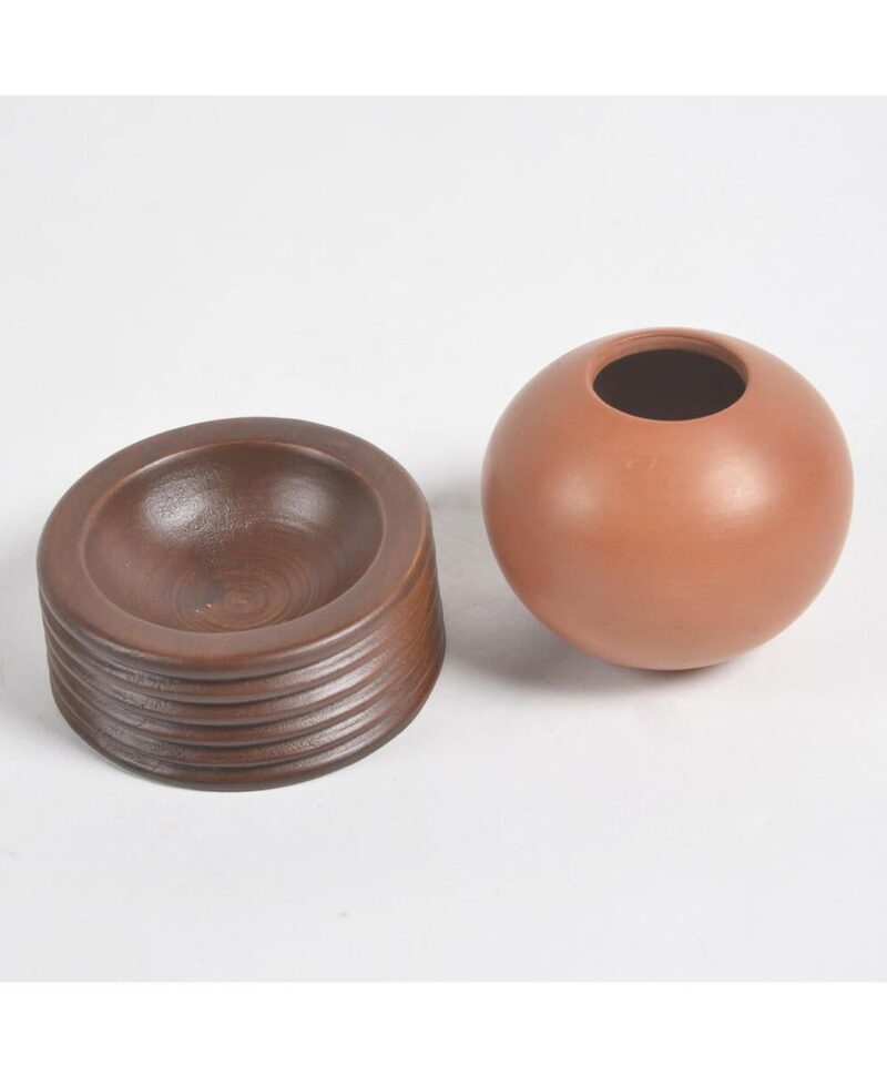 Ribbed Wooden & Terracotta Spherical Planter - Image 4