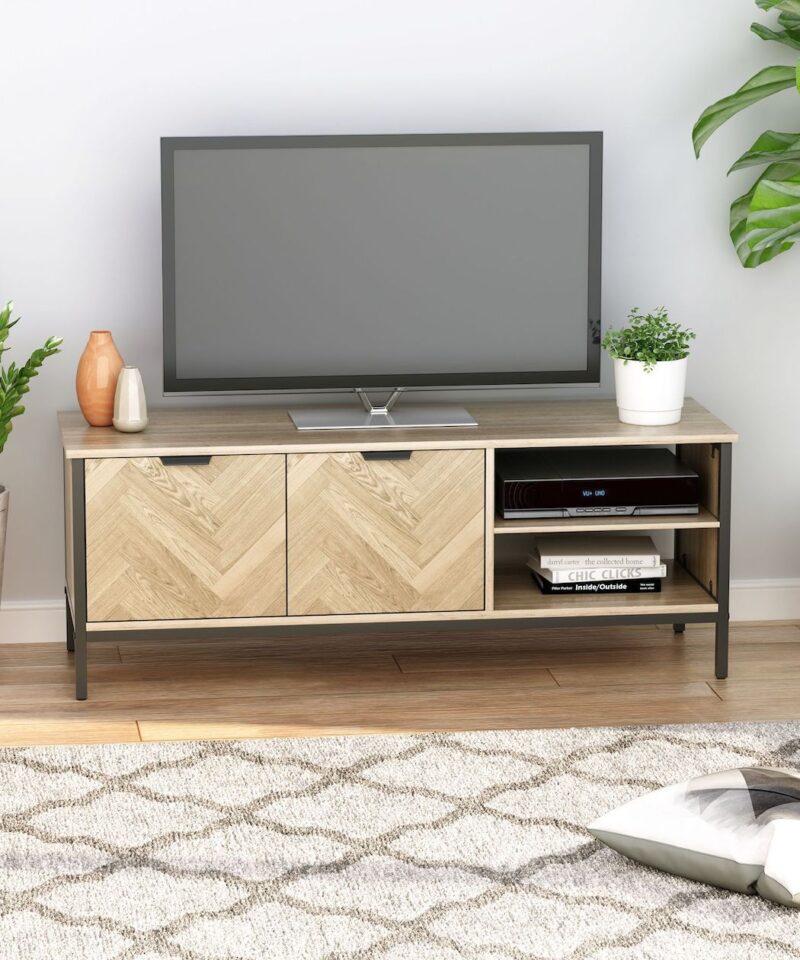 Scandinavian Style Minimal TV Stand